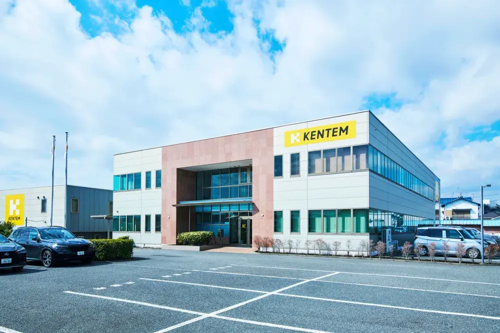 株式会社　建設システム