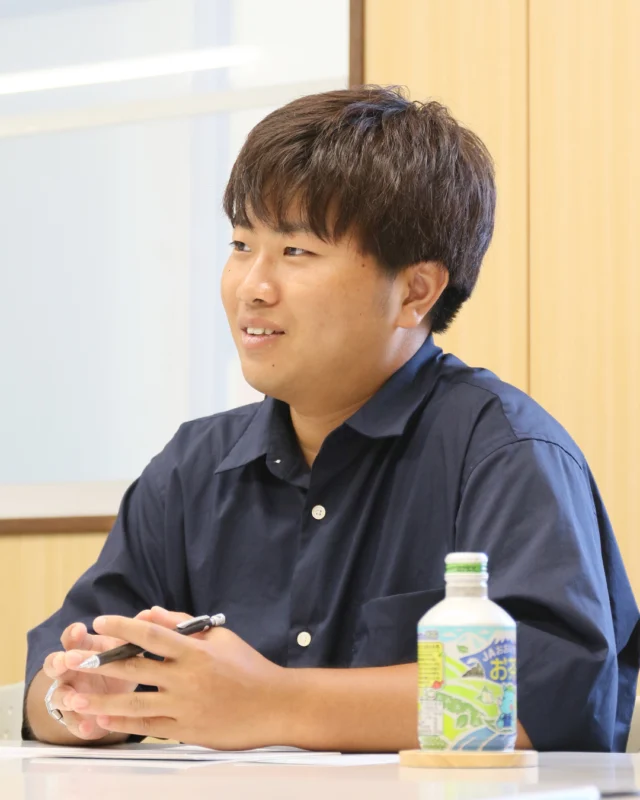 ＼取材2日目／
2社目は、島田市の株式会社 丸紅✍️

実際に働く方々の、リアルな声を聞けるのは貴重な機会です…！

学生が頑張って取材しているからこそ、学生の等身大の「知りたい！」に応えられる企業情報誌になりそうです😆

まだまだ取材頑張っていきます☀️ 

#ジョブパレット #静岡
#大学生 #就職活動 #就活 #就活生 #就活生と繋がりたい #就活準備 #インターン #インターンシップ #新卒 #新卒採用 #26卒 #27卒 #28卒 #29卒